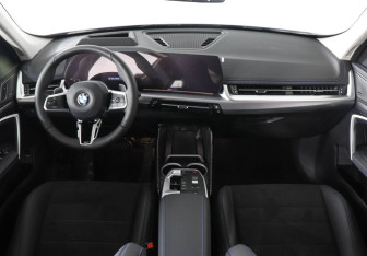 Новый BMW X1 2025 (11 фото)