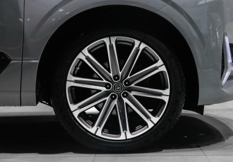 Подержанный автомобиль Changan UNI-K 2023 года (31 фото)