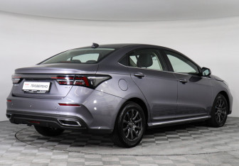 Подержанный автомобиль Omoda S5 2024 года (5 фото)