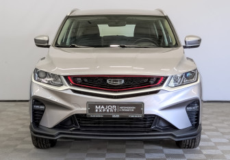 Подержанный автомобиль Geely Coolray 2023 года (2 фото)
