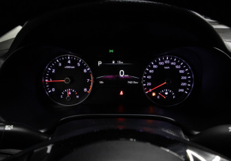 Подержанный автомобиль Kia K3 Sedan 2021 года (13 фото)