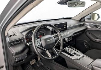 Подержанный автомобиль Haval Jolion 2022 года (16 фото)