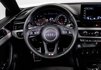 Подержанный автомобиль Audi A5 Liftback 2020 года (27 фото)