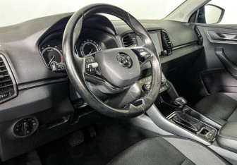 Подержанный автомобиль Skoda Karoq 2022 года (13 фото)