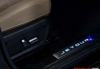 Подержанный автомобиль Jetour T2 2024 года (15 фото)