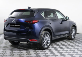 Подержанный автомобиль Mazda CX-5 2020 года (3 фото)