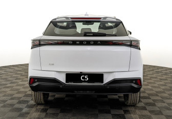Новый Omoda C5 2026 (6 фото)