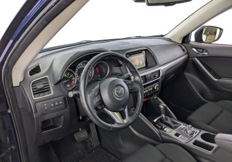 Подержанный автомобиль Mazda CX-5 2015 года (16 фото)