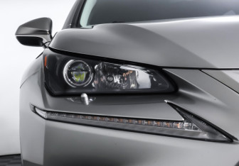 Подержанный автомобиль Lexus NX 2015 года (22 фото)