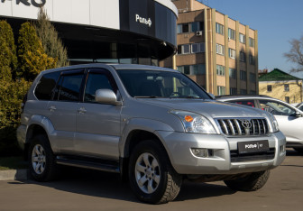 Подержанный автомобиль Toyota Land Cruiser Prado 2007 года (2 фото)