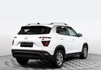Подержанный автомобиль Hyundai Creta 2021 года (3 фото)