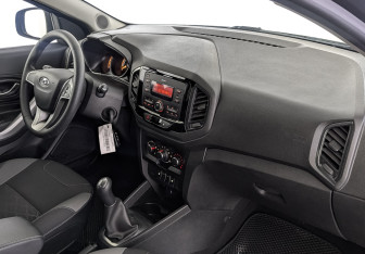 Подержанный автомобиль LADA (ВАЗ) XRAY 2019 года (13 фото)