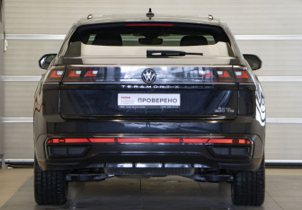 Подержанный автомобиль Volkswagen Teramont 2024 года (5 фото)
