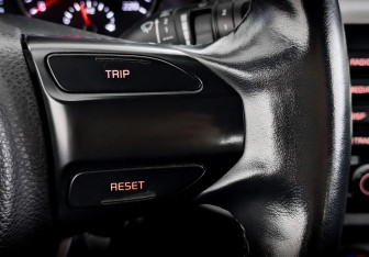 Подержанный автомобиль Kia Rio Hatchback 2020 года (27 фото)