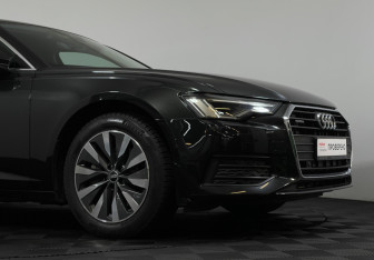 Подержанный автомобиль Audi A6 Sedan 2021 года (19 фото)