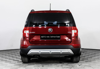 Подержанный автомобиль Skoda Yeti 2017 года (4 фото)