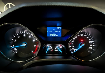 Подержанный автомобиль Ford Focus Hatchback 2018 года (13 фото)