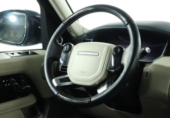 Подержанный автомобиль Land Rover Range Rover 2019 года (15 фото)