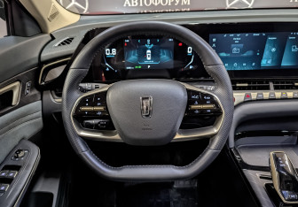 Подержанный автомобиль FAW Bestune T55 2023 года (21 фото)