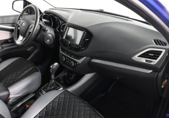 Подержанный автомобиль LADA (ВАЗ) Vesta Wagon 2021 года (10 фото)