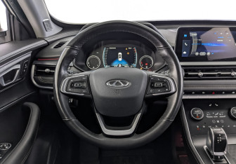 Подержанный автомобиль Chery Tiggo 8 2024 года (21 фото)