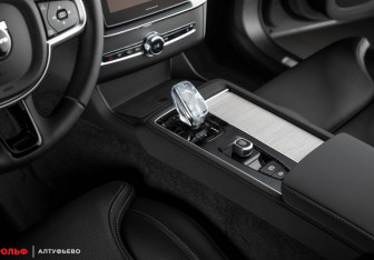 Новый Volvo XC90 2026 (13 фото)