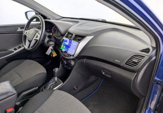 Подержанный автомобиль Hyundai Solaris Sedan 2012 года (11 фото)