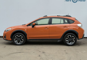 Подержанный автомобиль Subaru Impreza Hatchback 2016 года (8 фото)