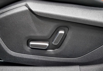 Подержанный автомобиль Geely Cityray 2024 года (25 фото)