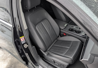 Подержанный автомобиль Audi A6 Sedan 2020 года (22 фото)