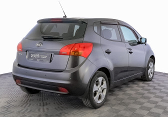 Подержанный автомобиль Kia Venga 2013 года (5 фото)