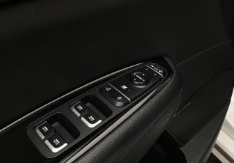 Подержанный автомобиль Kia Optima Sedan 2019 года (22 фото)