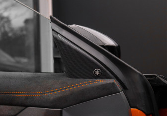 Подержанный автомобиль Zeekr 001 2023 года (26 фото)