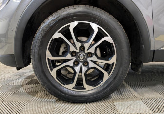 Подержанный автомобиль Renault Arkana 2021 года (18 фото)