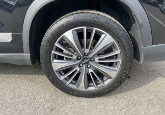 Подержанный автомобиль Chery Tiggo 8 Pro Max 2023 года (12 фото)