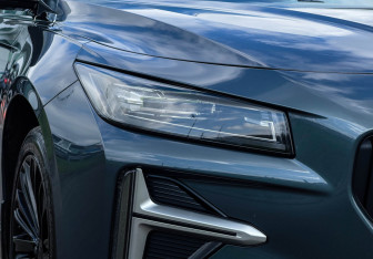 Подержанный автомобиль Geely Preface 2024 года (19 фото)