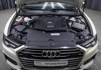 Подержанный автомобиль Audi A6 Sedan 2020 года (9 фото)