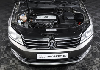 Подержанный автомобиль Volkswagen Passat Sedan 2011 года (9 фото)