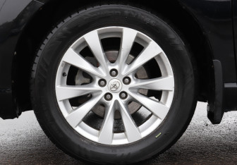 Подержанный автомобиль Toyota Venza 2013 года (28 фото)
