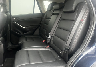 Подержанный автомобиль Mazda CX-5 2015 года (12 фото)