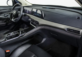 Подержанный автомобиль Changan UNI-T 2023 года (9 фото)