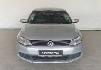 Подержанный автомобиль Volkswagen Jetta Sedan 2011 года (2 фото)