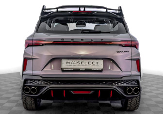 Подержанный автомобиль Geely Coolray 2024 года (6 фото)