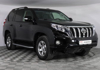 Подержанный автомобиль Toyota Land Cruiser Prado 2013 года (3 фото)