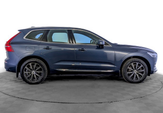 Подержанный автомобиль Volvo XC60 2019 года (4 фото)