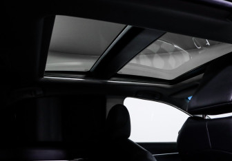 Подержанный автомобиль Toyota Camry Sedan 2023 года (17 фото)