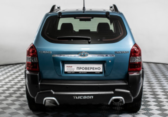 Подержанный автомобиль Hyundai Tucson 2007 года (6 фото)