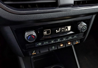 Подержанный автомобиль Skoda Rapid Liftback 2021 года (21 фото)