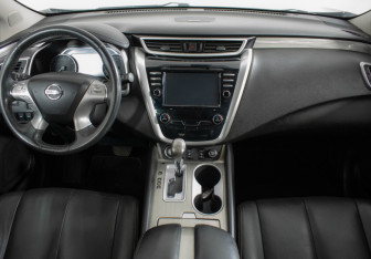 Подержанный автомобиль Nissan Murano Suv 2018 года (11 фото)