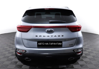 Подержанный автомобиль Kia Sportage 2021 года (6 фото)